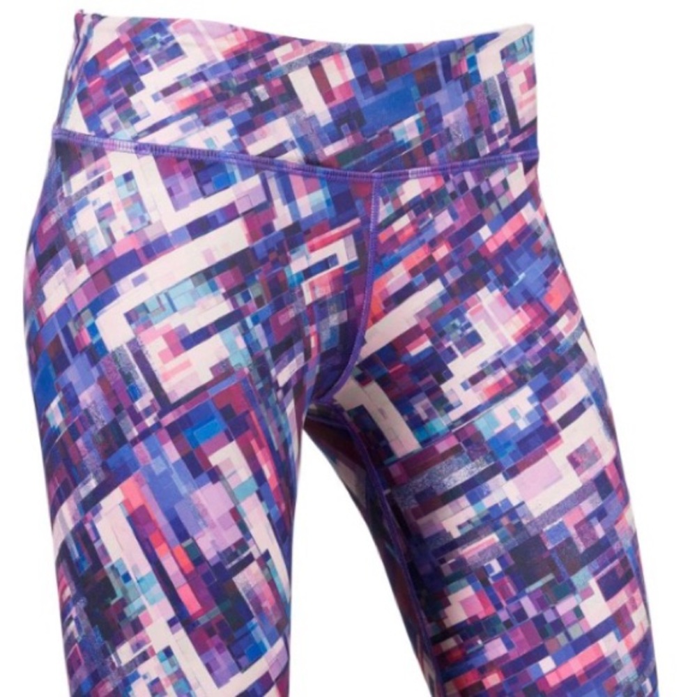 EUC Prana Roxanne Capri pants. Size M.